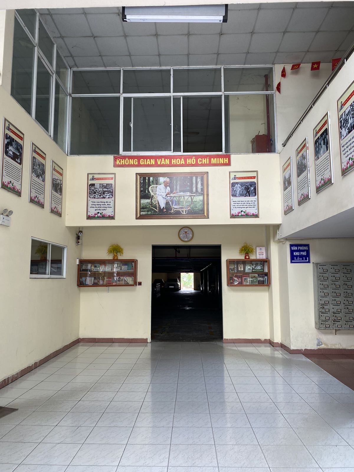 Chính chủ giảm giá, bao sang tên, bán gấp căn hộ đầy đủ nội thất 2PN, 68m2, sổ hồng - Ảnh 1